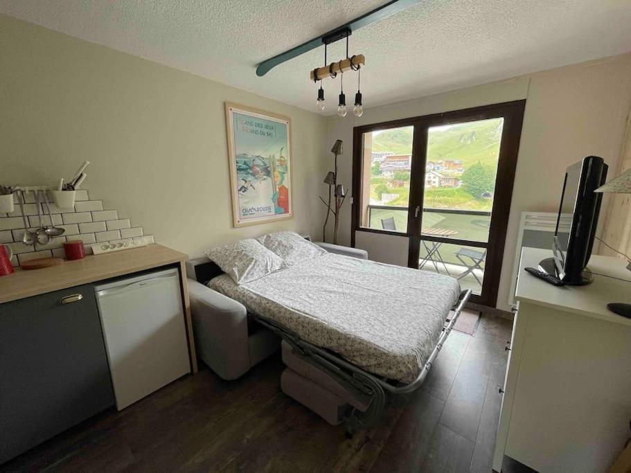 Studio Refait A Neuf Avec Balcon - Famille - Parking Couvert Chamrousse Exterior foto